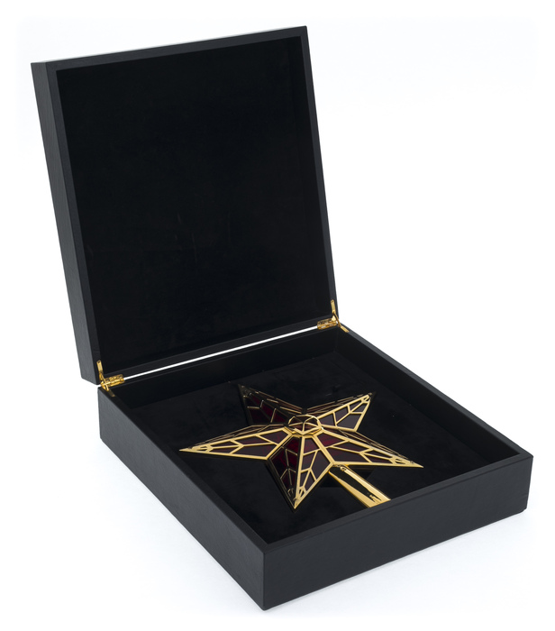 A smaller copy of the star from the Spasskaya Tower of the Moscow Kremlin