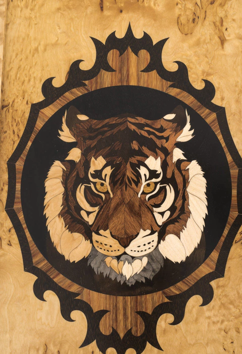 Karelian birch backgammon "Tiger's Muzzle" small, inlaid