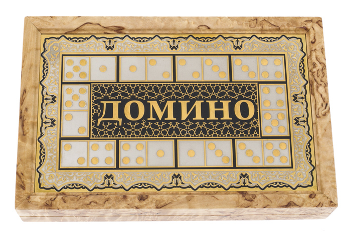 Домино из карельской березы