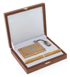 Бизнес-набор "Герб РФ" с флэш-накопителем 16 GB, Златоуст Бизнес-набор "Герб РФ" с флэш-накопителем 16 GB, Златоуст