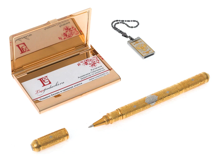 Business set "Coat of Arms of the Russian Federation" with a 16 GB flash drive, Zlatoust