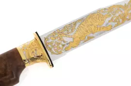 Нож "Тигр на охоте" с эмалями