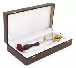 Figurine "Vase with a rose"