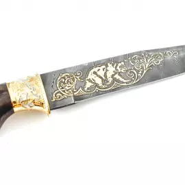 Нож "Медведь" Златоуст, литая голова, накладка на ножнах, дамаск, карельская береза