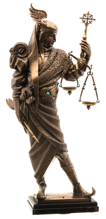 The author's bronze sculpture "Golden Fleece"