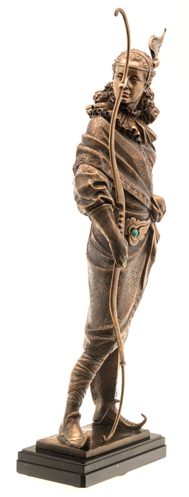 The author's bronze sculpture "Fortune"