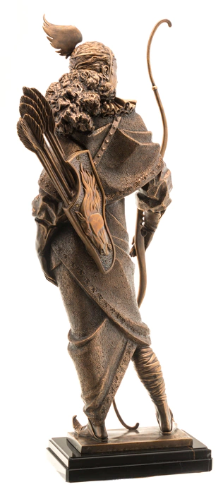 The author's bronze sculpture "Fortune"