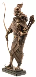 The author's bronze sculpture "Fortune"