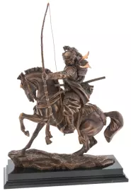Авторская скульптура из бронзы "Самурай на коне"