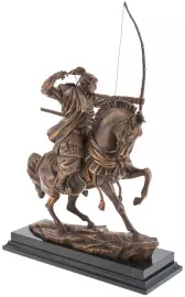 Авторская скульптура из бронзы "Самурай на коне"