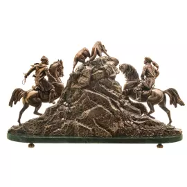 Авторские каминные часы из бронзы "Охота на волков"