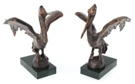 Авторский упор для книг из бронзы "Пеликаны"