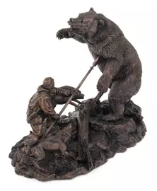 Авторская скульптура из бронзы "Охота на медведя"