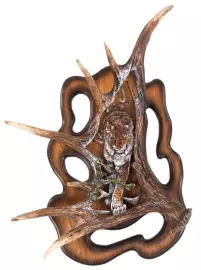 Панно "Рысь" (Рог лося)