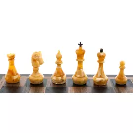Шахматы из мореного дуба и янтаря "Древние"