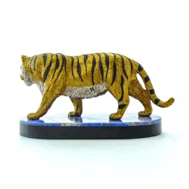 Тигр на подставке малый (долерит)