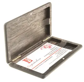 Визитница "Процветший крест" мореный дуб