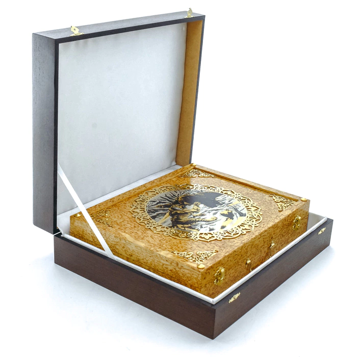 Weapon cleaning kit "Tiger and Bear Fight" (Karelian birch)