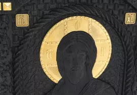 Икона из морёного дуба "Спас Вседержитель"