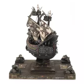 The ship made of stained oak "Kapitanessa"