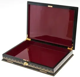 Шкатулка для бумаг "Тройка" Костюк, Палех Шкатулка для бумаг "Тройка" Костюк, Палех