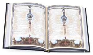 Книга "История Российского флота" двуязычное издание