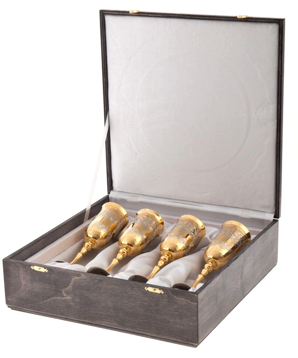 Wine set "Quartet" Zlatoust