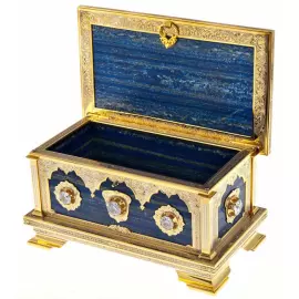 Ларец из лазурита с горным хрусталём, Златоуст