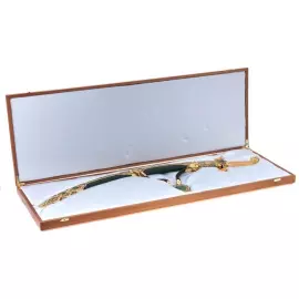 A set of "Decorated" saber and shield, Zlatoust