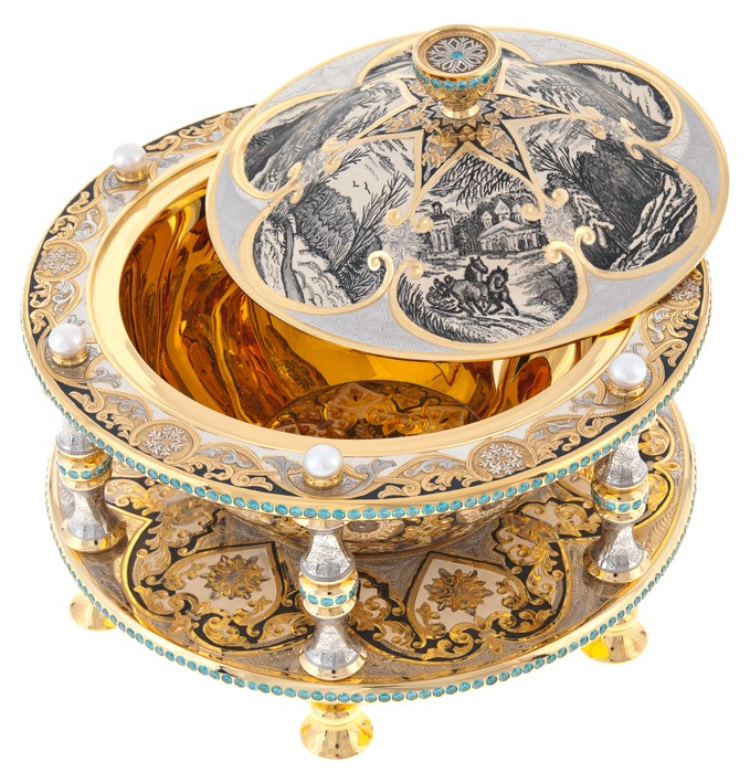 The box "Troika" Zlatoust