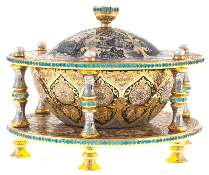 The box "Troika" Zlatoust