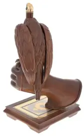 Нож с подставкой "Сокол на руке" Златоуст