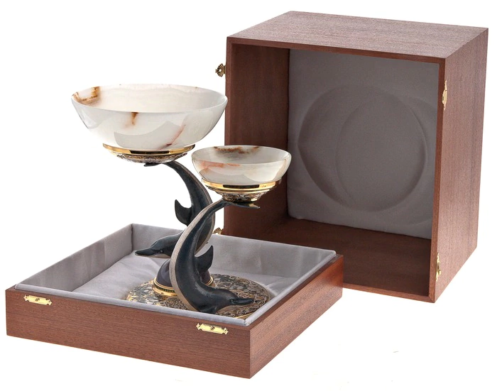 Vase "Dolphins" Zlatoust