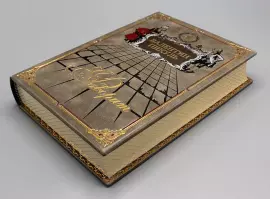 Книга в кожаном переплете "Фаворит. Валентин Пикуль" 2 тома, в футляре