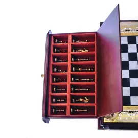 Шахматы из кахолонга и малахита "Царские"