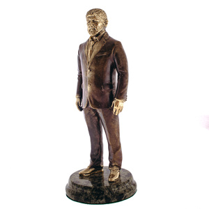 Bronze statuette "Ramzan Kadyrov" (serpentine)