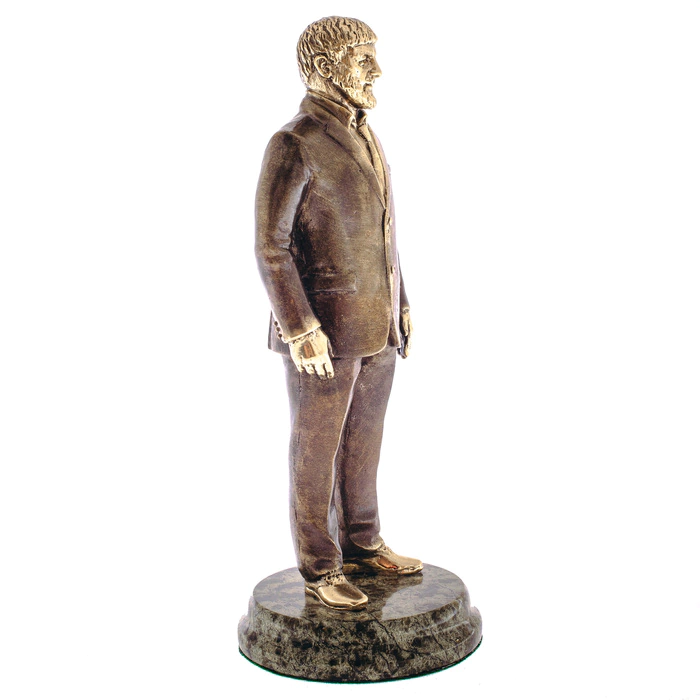 Bronze statuette "Ramzan Kadyrov" (serpentine)