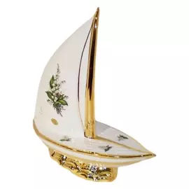 Sculpture "Sailboat"