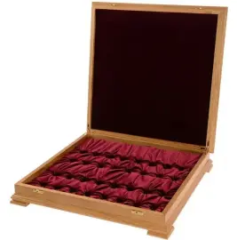 Шахматный ларец из ореха, без фигур Шахматный ларец из ореха, без фигур