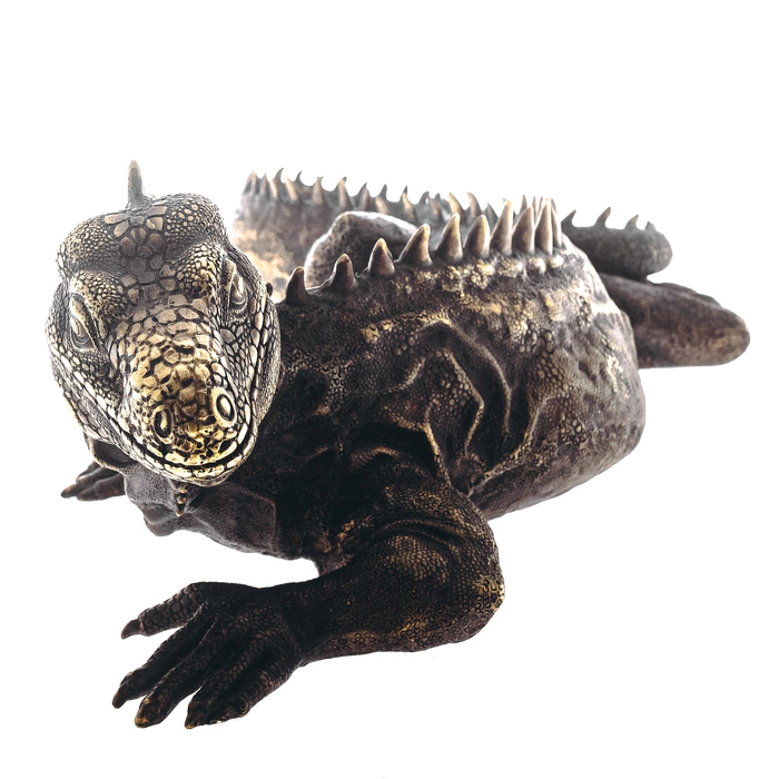 Bronze sculpture "Iguana"