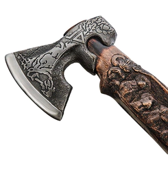 The axe "The Master of the forest"