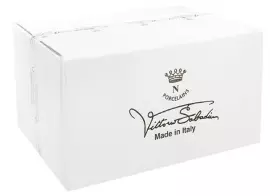 Статуэтка "Девушка" (белая, золотая)