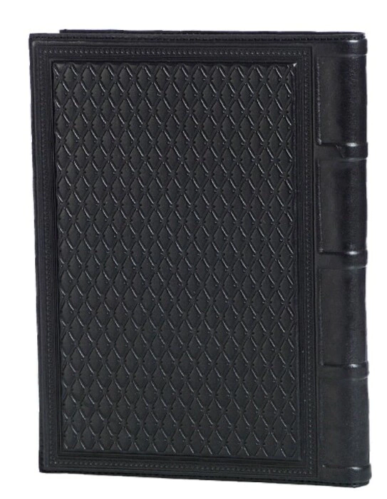 Neftegaz-5 A5 daily planner (black)