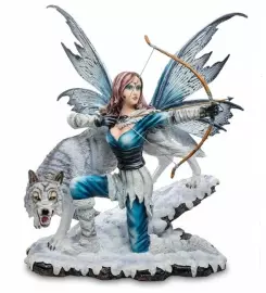 Статуэтка "Фея с волком"