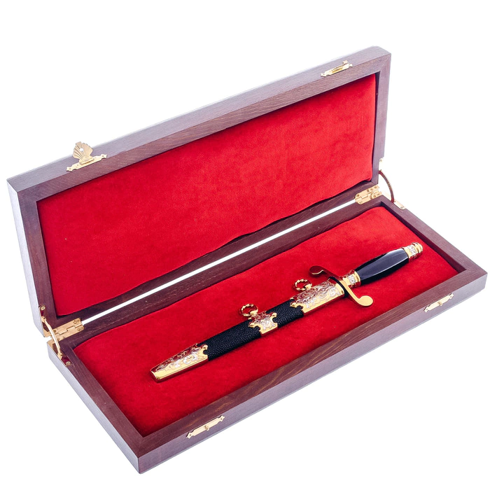 Dagger with stingray leather trim, Zlatoust