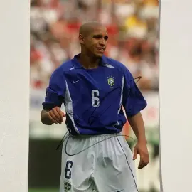 Фото с автографом (синяя футболка). Роберто Карлос