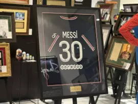 Футболка ФК "ПСЖ" с автографом Лионель Месси