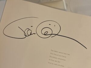 Книга с автографом Тилля Линдеманна (Rammstein)