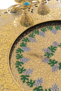 Fruit bowl with 4 champagne glasses, Zlatoust