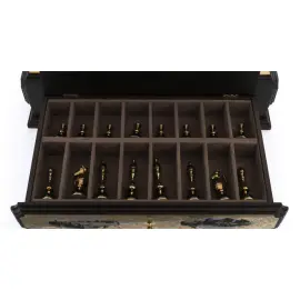 Шахматы из белого мрамора и долерита "Баталия" Златоуст